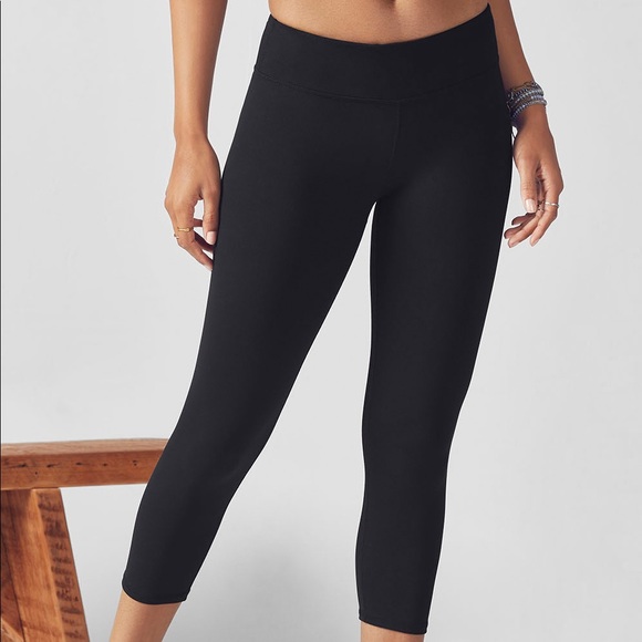 Fabletics Pants - Fabletics Salar Capri